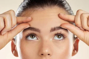 EVERYTHING YOU NEED TO KNOW ABOUT PREVENTATIVE BOTOX IN YOUR 20S