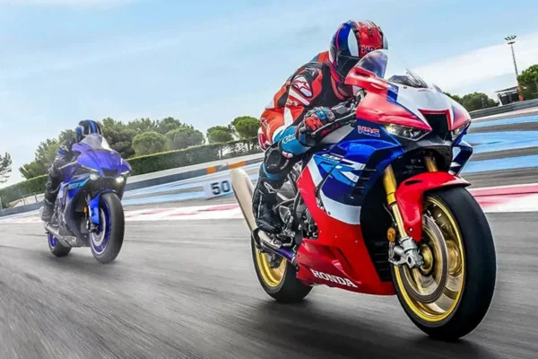 yamaha honda race